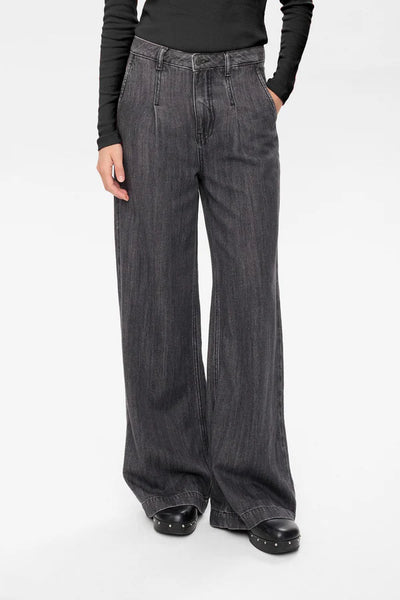 JEANS  NUSEOUL