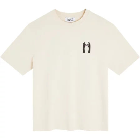 T-SHIRT LOOK