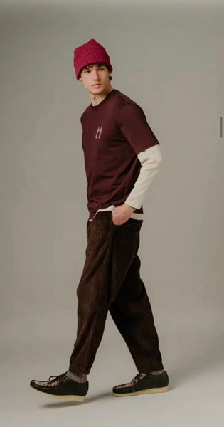 T-SHIRT LOOK